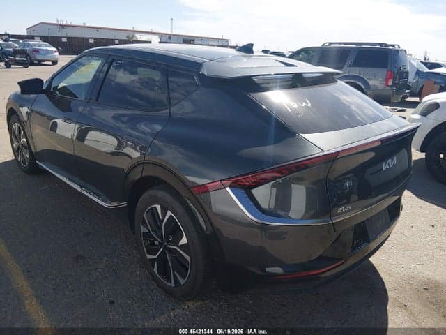 2024 KIA EV6 WIND 3