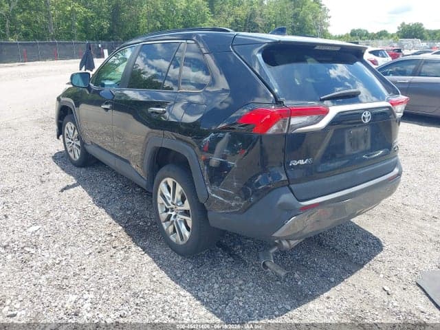 2021 TOYOTA RAV4 LIMITED 3