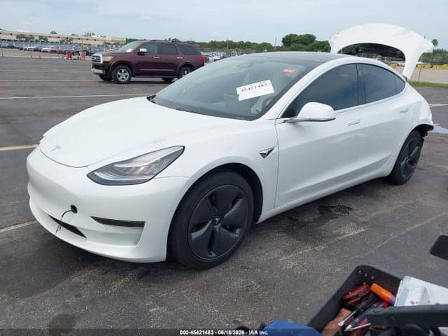 2020 TESLA MODEL 3 2
