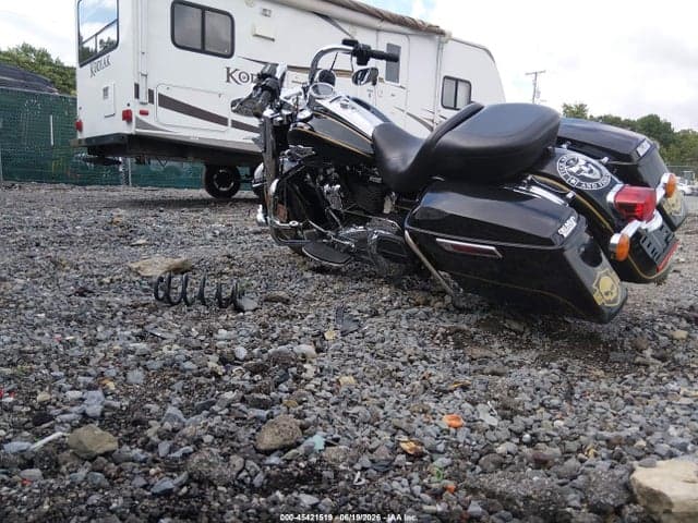 2017 HARLEY-DAVIDSON FLHR ROAD KING 3