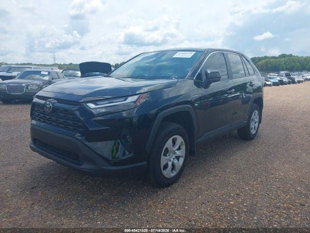 2025 TOYOTA RAV4 LE 2