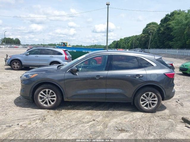 2020 FORD ESCAPE SE 14