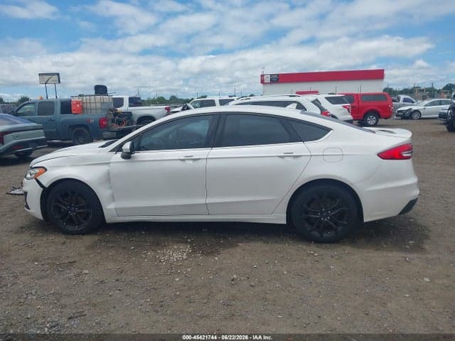 2019 FORD FUSION SE 14