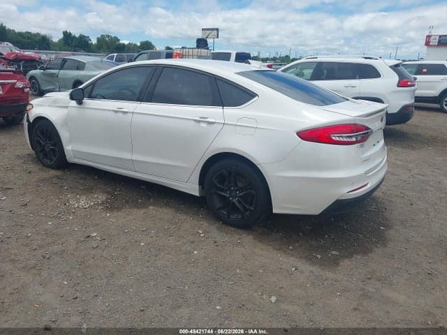 2019 FORD FUSION SE 3