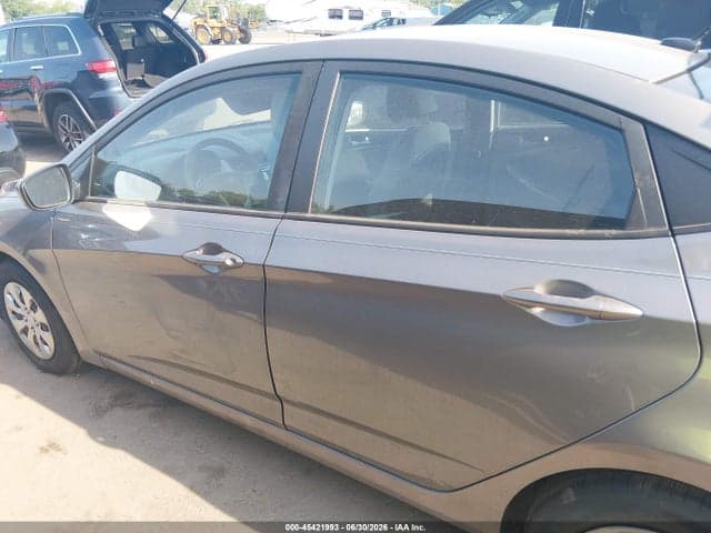 2017 HYUNDAI ACCENT SE 14