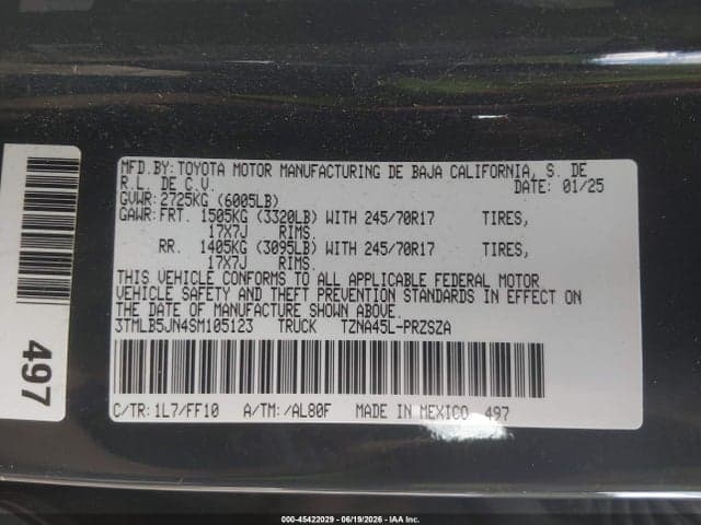 2025 TOYOTA TACOMA SR5 9
