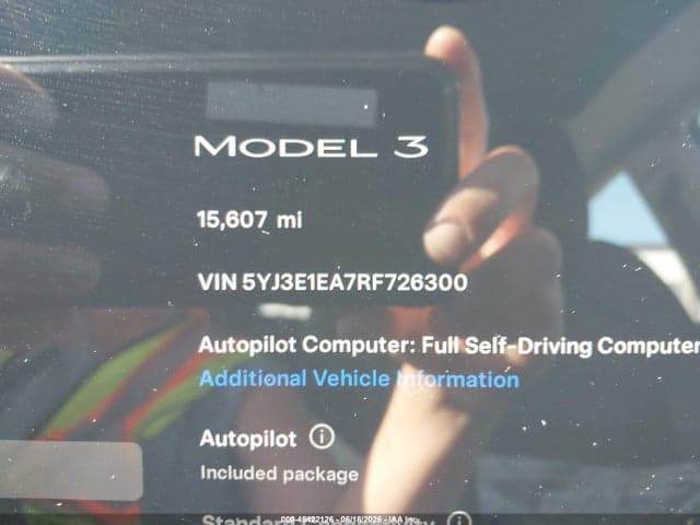 2024 TESLA MODEL 3 8