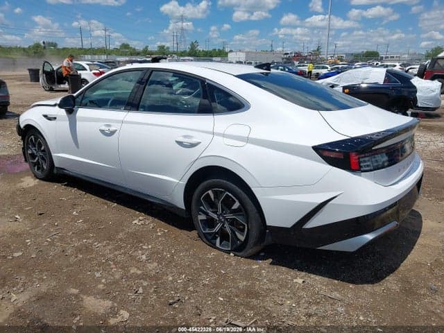 2025 HYUNDAI SONATA SEL 3