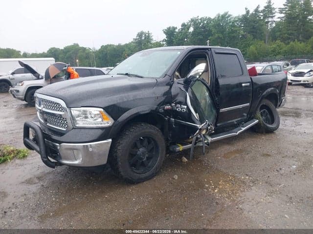 2017 RAM 1500 LARAMIE 4X4 5'7 BOX 2