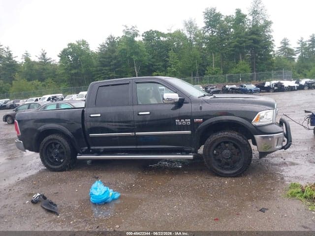 2017 RAM 1500 LARAMIE 4X4 5'7 BOX 14