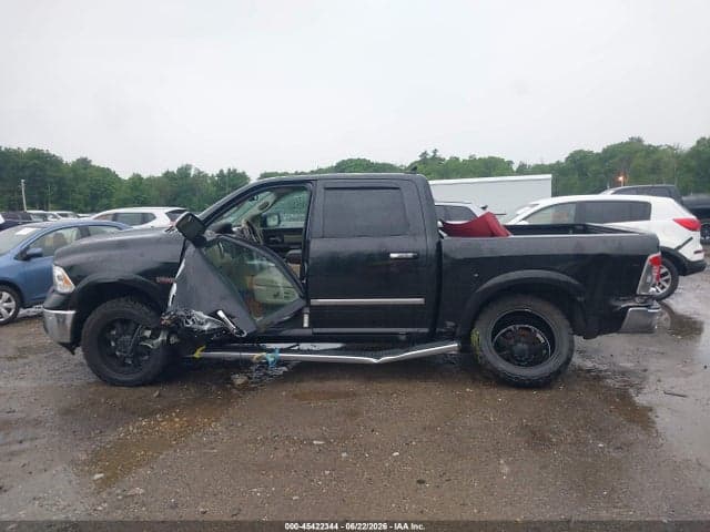 2017 RAM 1500 LARAMIE 4X4 5'7 BOX 15