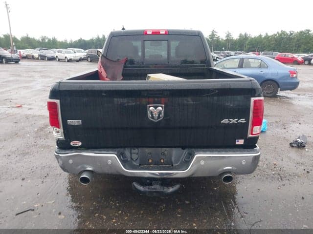 2017 RAM 1500 LARAMIE 4X4 5'7 BOX 17