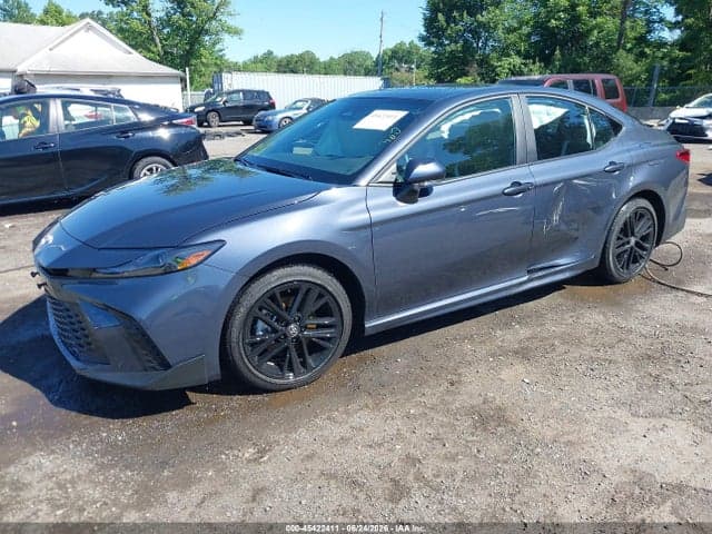 2026 TOYOTA CAMRY SE 2