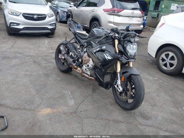2023 BMW S 1000 R