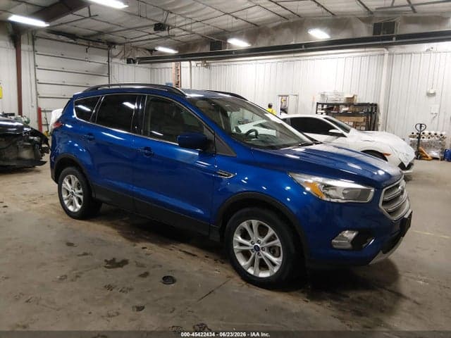 2018 FORD ESCAPE SE 1