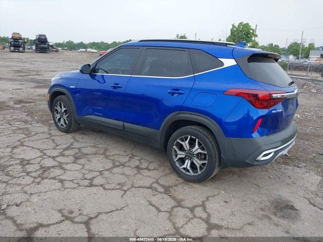 2021 KIA SELTOS EX 3