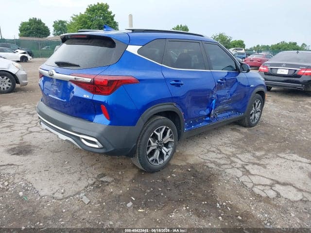 2021 KIA SELTOS EX 4