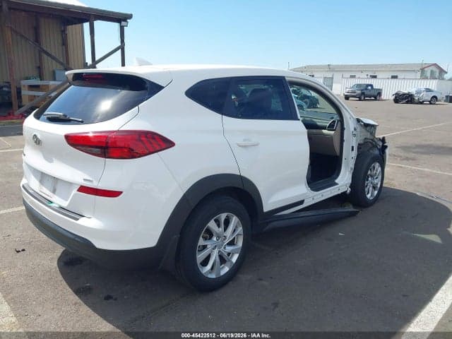 2020 HYUNDAI TUCSON SE 4