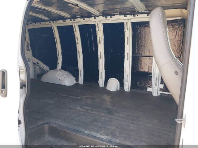 2018 CHEVROLET EXPRESS 3500 WORK VAN 8