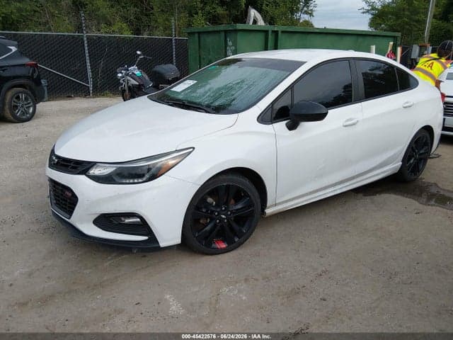 2017 CHEVROLET CRUZE LT AUTO 2