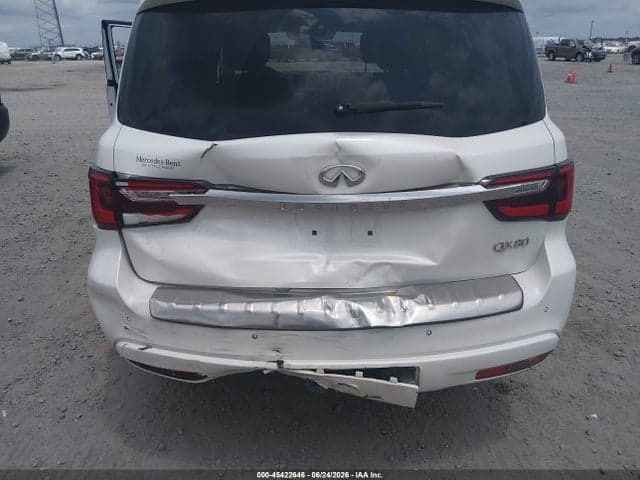 2018 INFINITI QX80 6