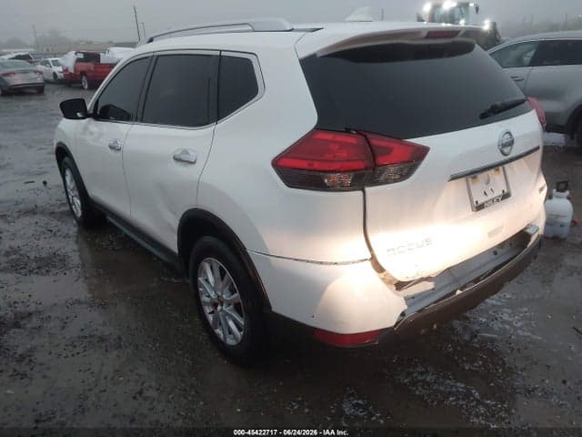 2017 NISSAN ROGUE SV 3
