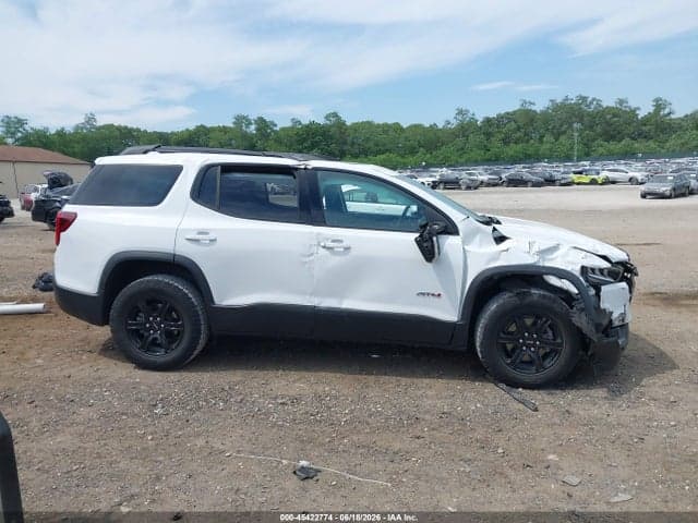 2022 GMC ACADIA AWD AT4 13