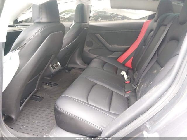 2023 TESLA MODEL 3 9