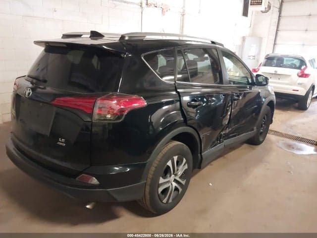 2017 TOYOTA RAV4 LE 4