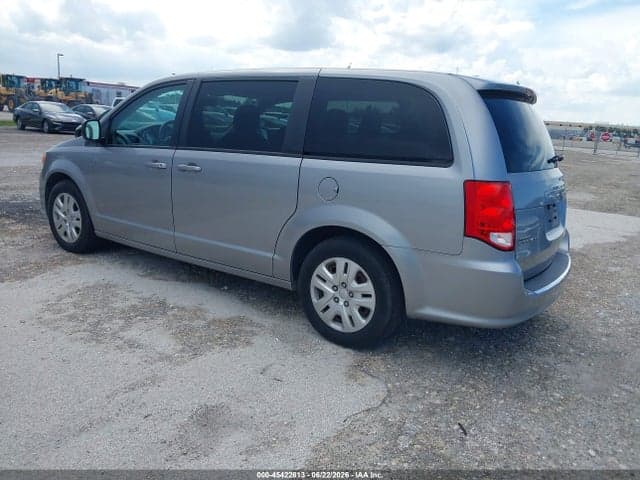 2018 DODGE GRAND CARAVAN SE 3
