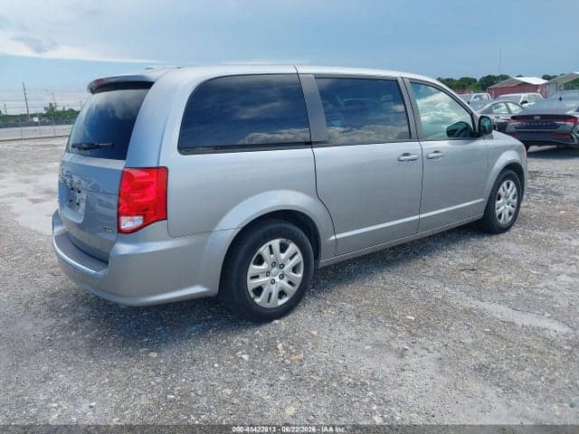 2018 DODGE GRAND CARAVAN SE 4