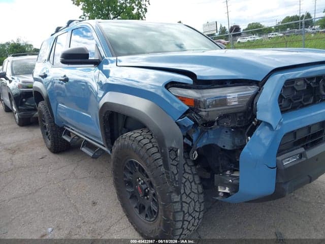 2025 TOYOTA 4RUNNER TRD OFF ROAD 1