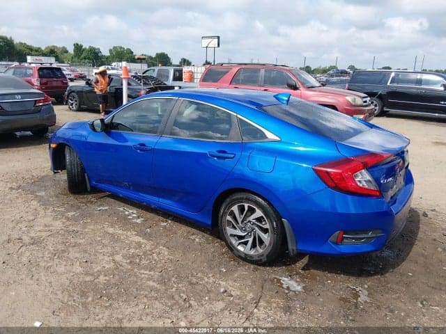 2017 HONDA CIVIC EX 3