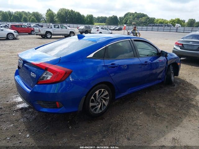 2017 HONDA CIVIC EX 4