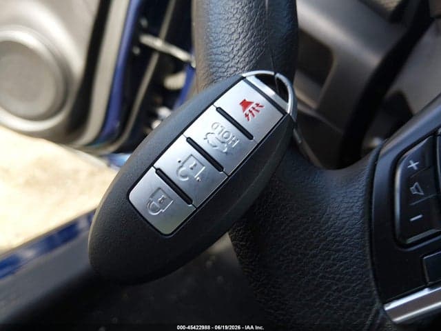 2020 NISSAN KICKS SV XTRONIC CVT 11