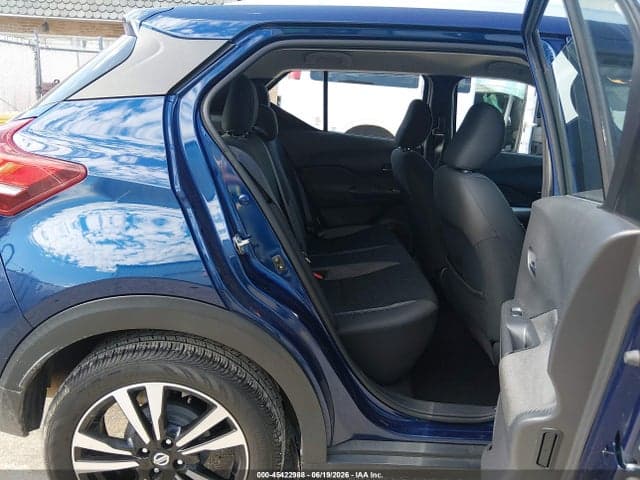 2020 NISSAN KICKS SV XTRONIC CVT 8