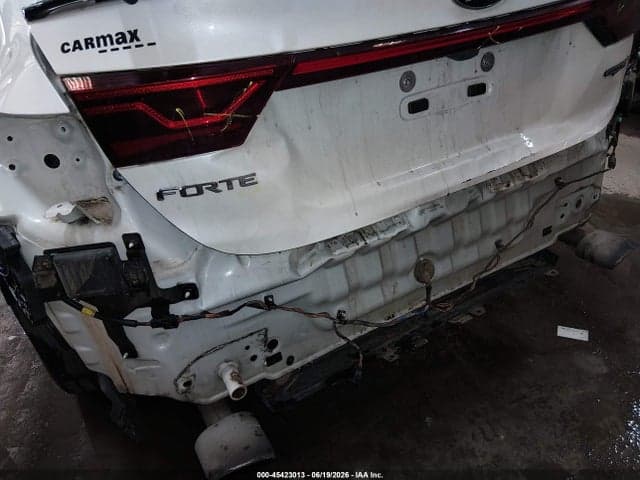 2021 KIA FORTE GT 6