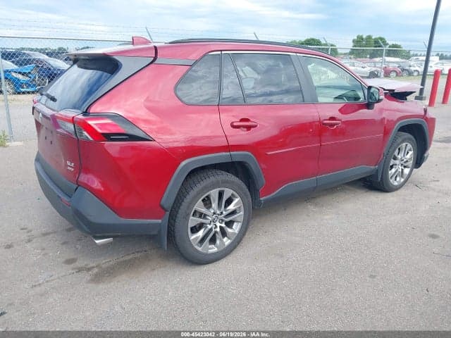 2020 TOYOTA RAV4 XLE PREMIUM 4