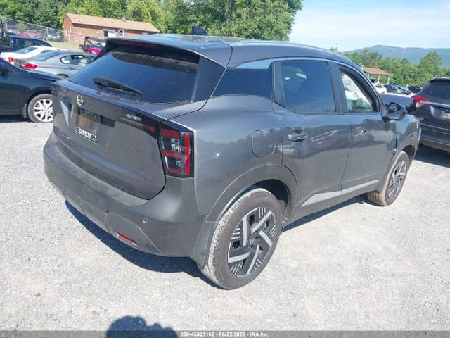 2026 NISSAN KICKS SV 4