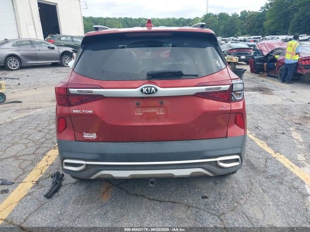 2021 KIA SELTOS S 16