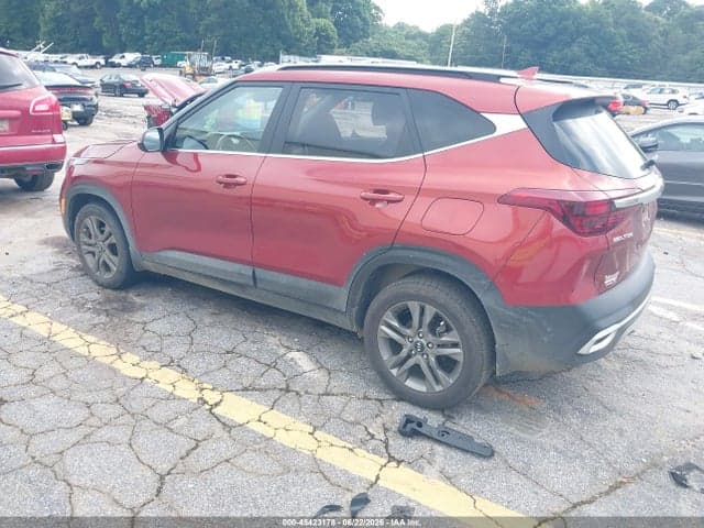 2021 KIA SELTOS S 3