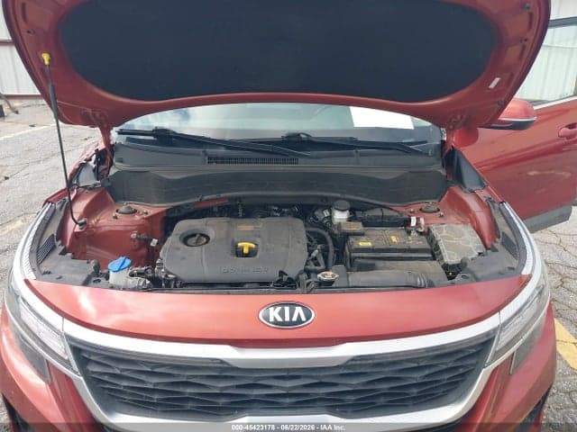 2021 KIA SELTOS S 10