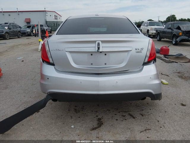 2011 LINCOLN MKS 6