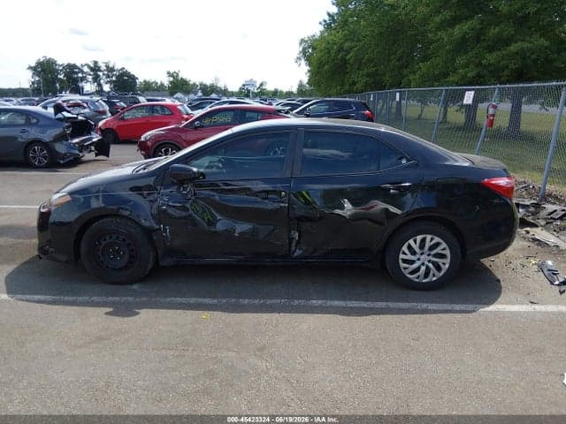 2018 TOYOTA COROLLA LE 14