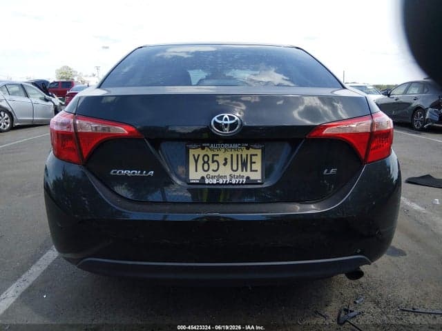 2018 TOYOTA COROLLA LE 16