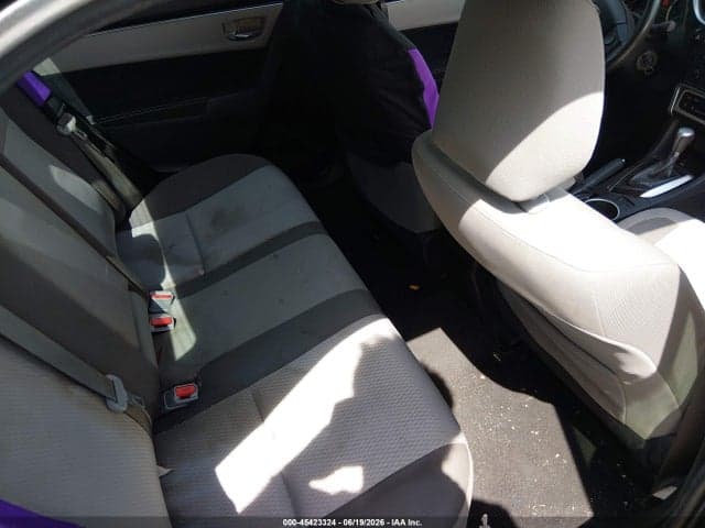 2018 TOYOTA COROLLA LE 8