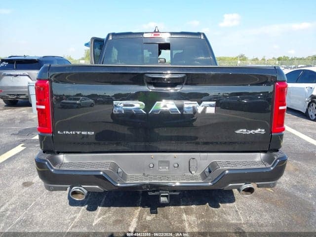 2026 RAM 1500 LIMITED 4X4 5'7 BOX 17