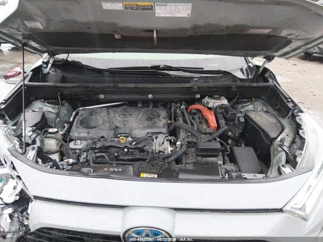 2020 TOYOTA RAV4 HYBRID XLE 10