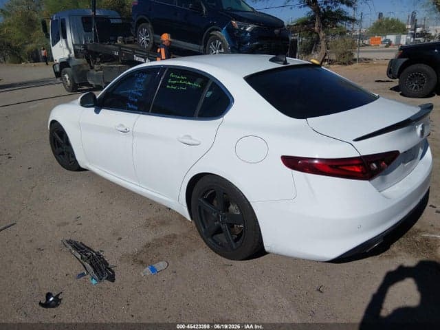 2017 ALFA ROMEO GIULIA RWD 3