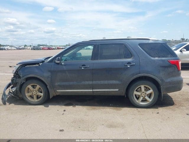 2017 FORD EXPLORER XLT 14